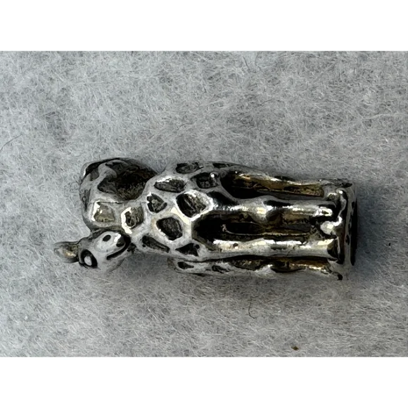 Authentic Trollbeads Giraffe Charm with lion - Picture 5 of 7